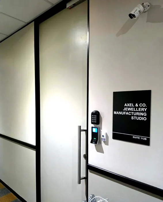 GIA biometric access at jewellery studio